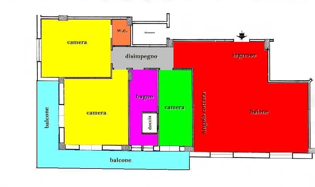 Quadrilocale in Via Ricciardi 51, Caserta, 2 bagni, 120 m², 4° piano