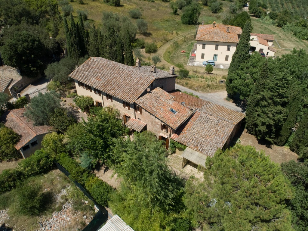Villa singola in Montevile, Perugia, 24 locali, 4 bagni, con box
