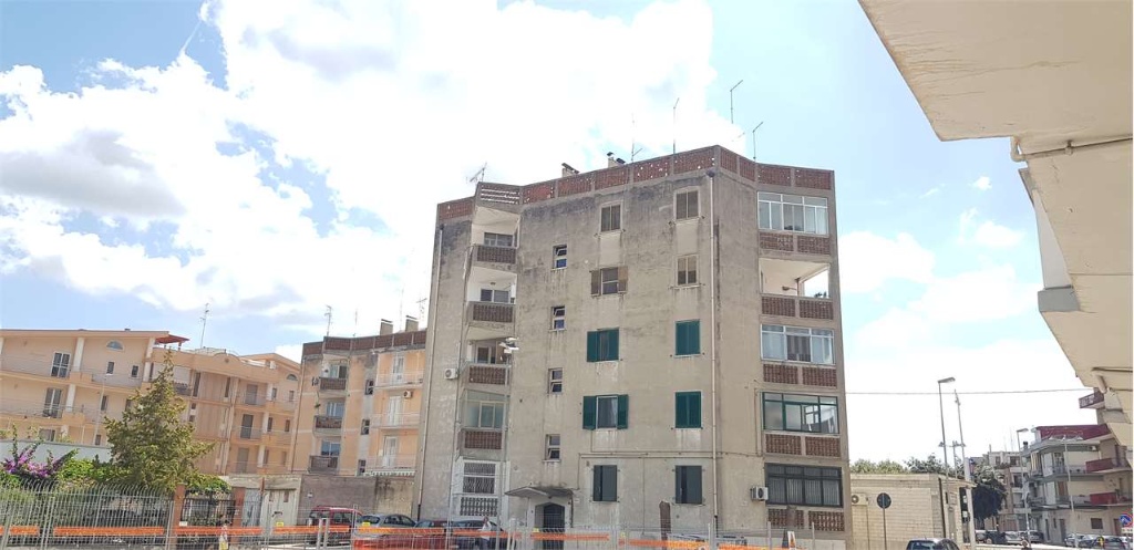 Palazzo in GARIGLIANO 2, Cerignola, 4 locali, 100 m² in vendita