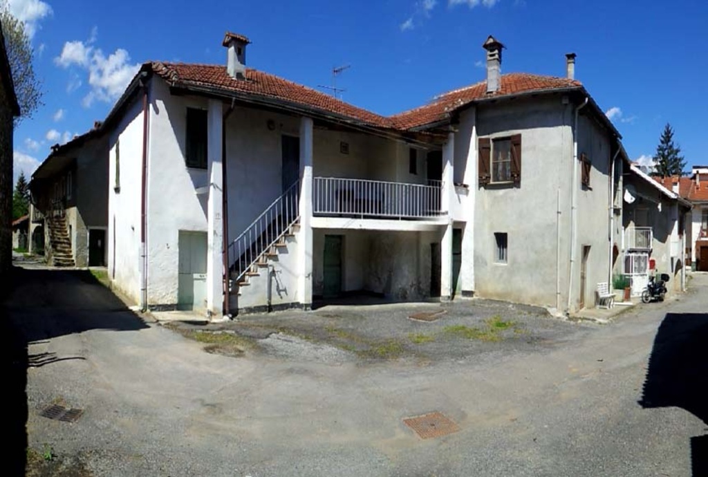 Casa semindipendente in Praie, Piana Crixia, 6 locali, 1 bagno, 75 m²