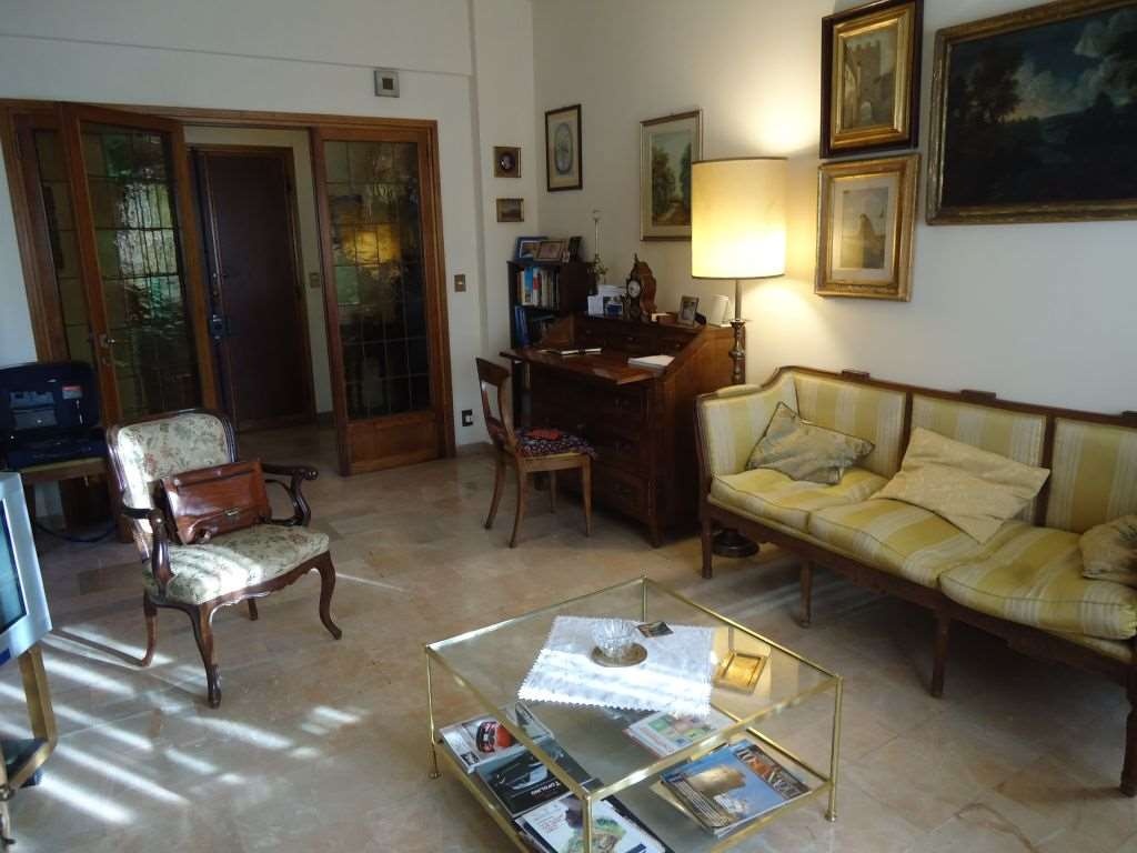 Appartamento in Via Bisarno, Firenze, 7 locali, 2 bagni, garage