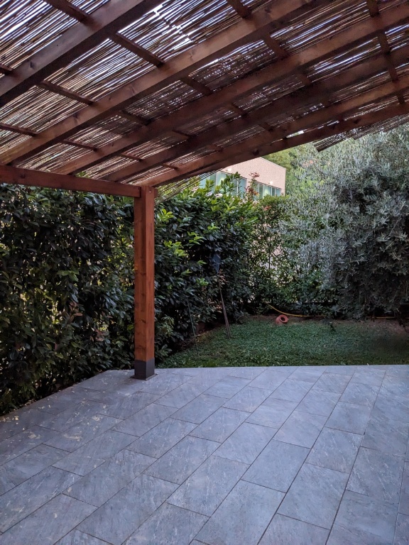 Villa a schiera a Casteggio, 5 locali, 2 bagni, giardino privato