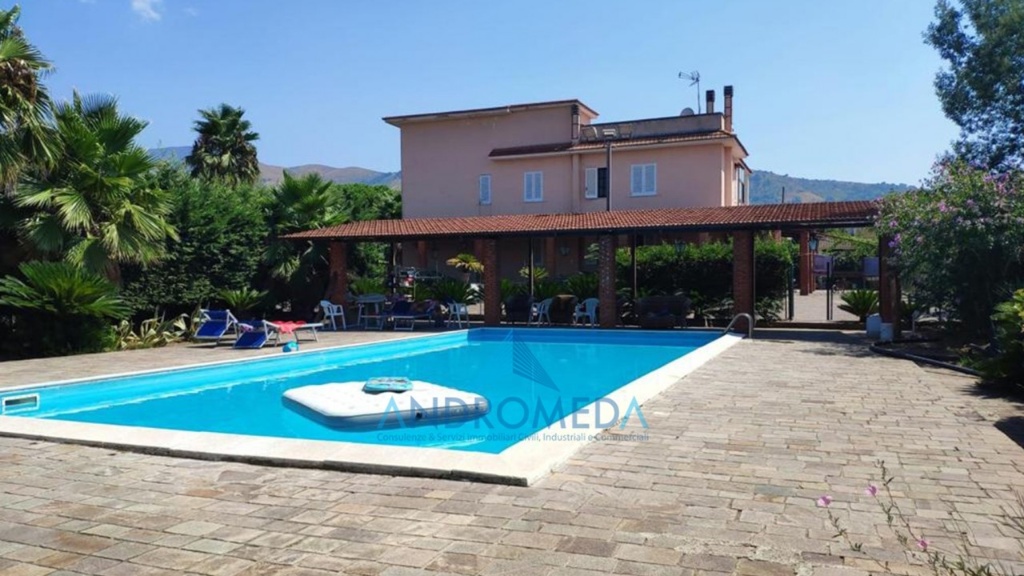 Villa in Arenata Piedimonte, Sessa Aurunca, 7 locali, 5 bagni, 700 m²