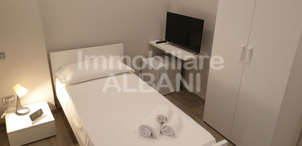 Appartamento in Via Levanto 3, La Spezia, 5 locali, 4 bagni, arredato