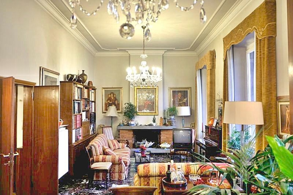 Appartamento in Firenze- Statuto, Firenze, 8 locali, 2 bagni, 200 m²