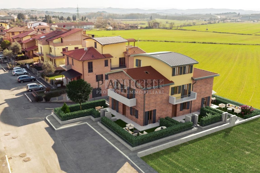 Villa a schiera in Via Montale, Rapolano Terme, 10 locali, 3 bagni