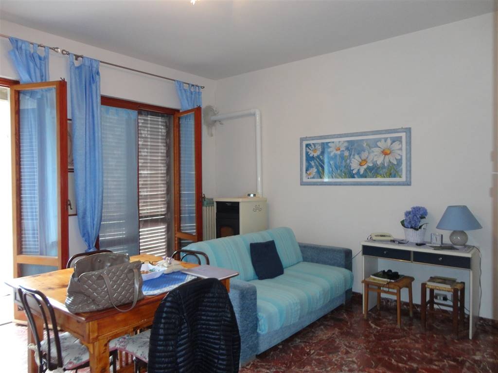 Appartamento a San Gimignano, 15 locali, 5 bagni, giardino privato