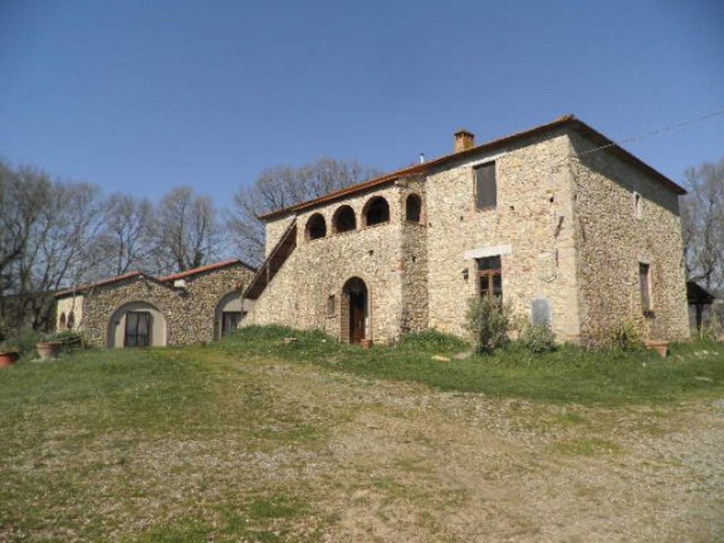 Rustico in S.R. 68, Montecatini Val di Cecina, 10 locali, 7 bagni