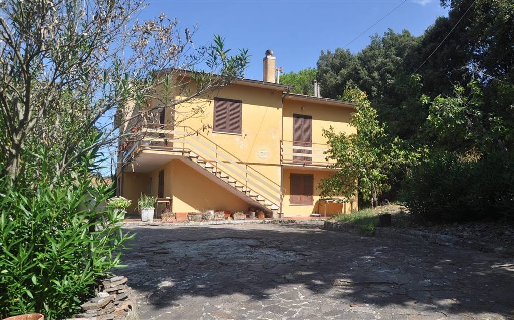 Villa in Via della Repubblica, Castellina Marittima, 8 locali, 2 bagni