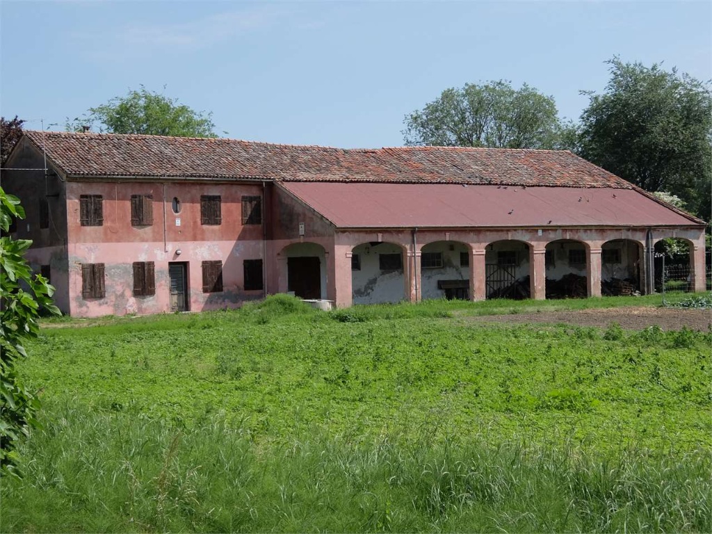 Rustico a Monastier di Treviso, 10 locali, giardino privato, 800 m²