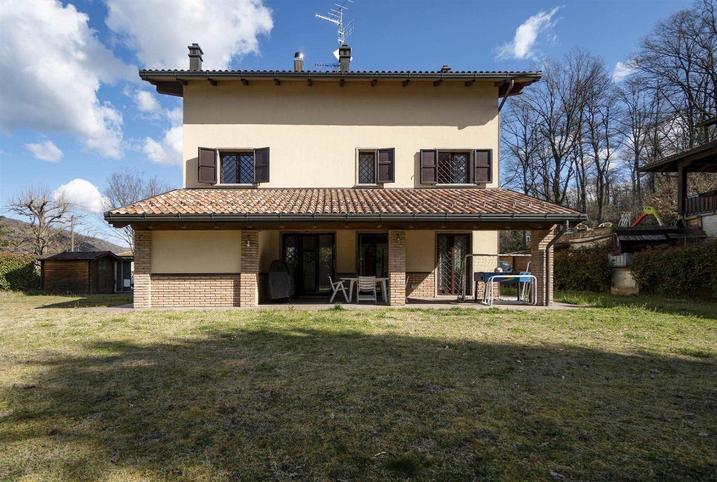Villa in Via Cà del Monte 2, Monzuno, 16 locali, 4 bagni, 335 m²