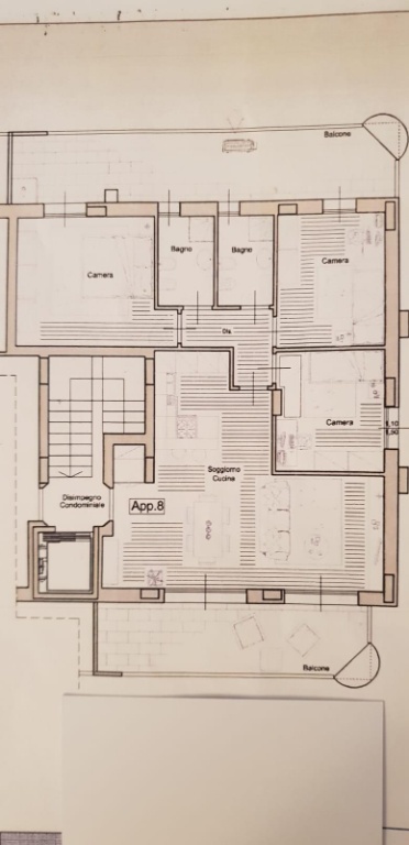 Appartamento a Empoli, 5 locali, 2 bagni, 90 m², 3° piano, ascensore