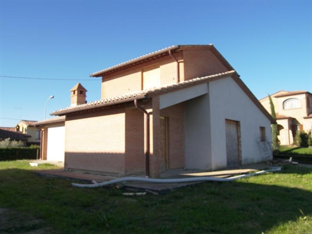 Casa indipendente a Montepulciano, 5 locali, 3 bagni, 280 m²