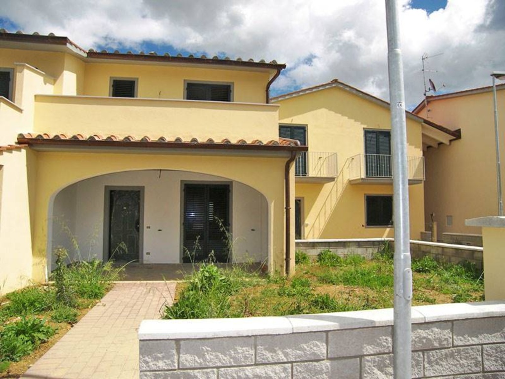 Villa a schiera a Montepulciano, 5 locali, giardino privato, 125 m²