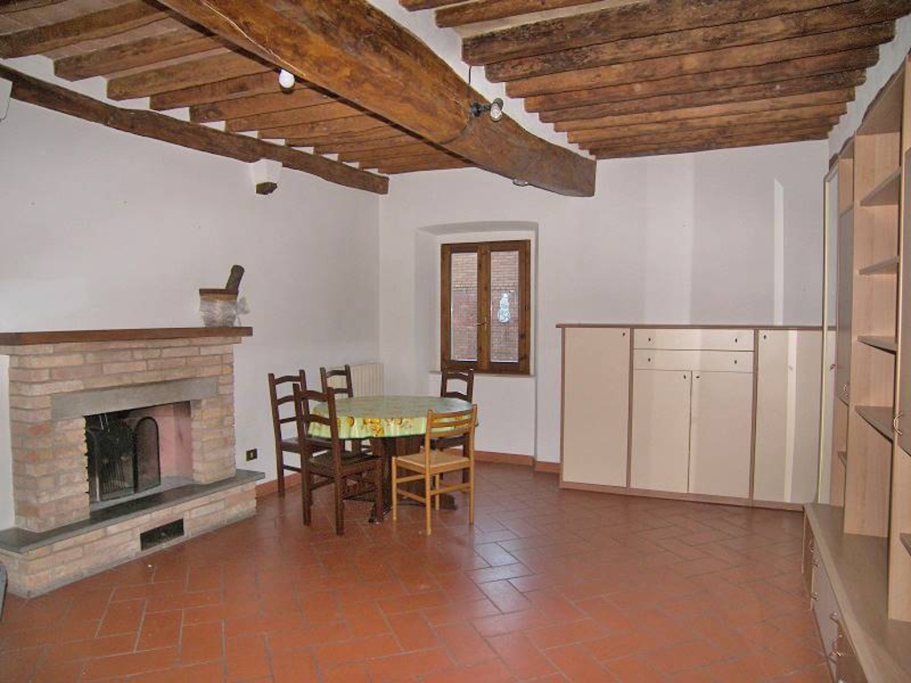 Appartamento a San Gimignano, 6 locali, 2 bagni, arredato, 85 m²