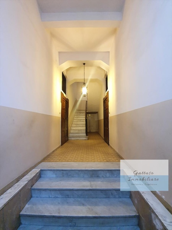 Trilocale in VIA DANTE, Reggio di Calabria, 1 bagno, 70 m², terrazzo