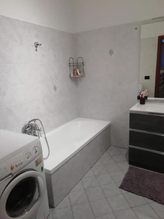 Trilocale in Via maggi, Livorno, 1 bagno, 73 m², 2° piano in vendita