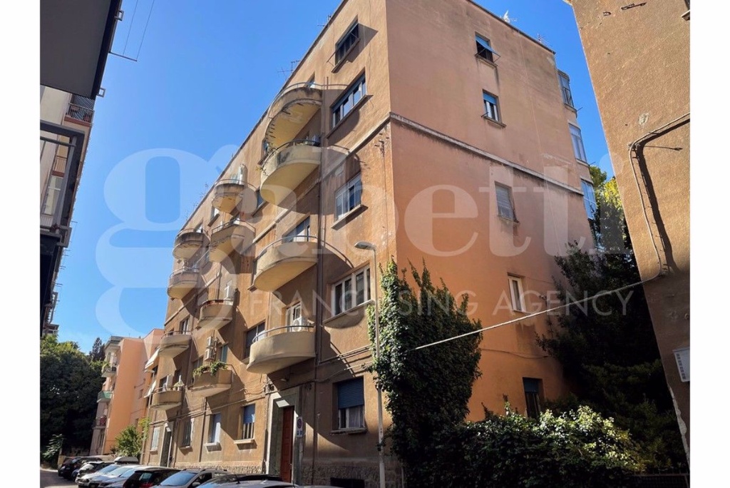 Appartamento in Viale San Francesco 9, Sassari, 5 locali, 2 bagni