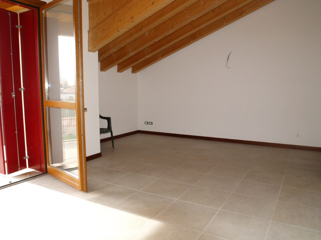 Quadrilocale in Via San Pelajo, Treviso, 2 bagni, con box, 120 m²