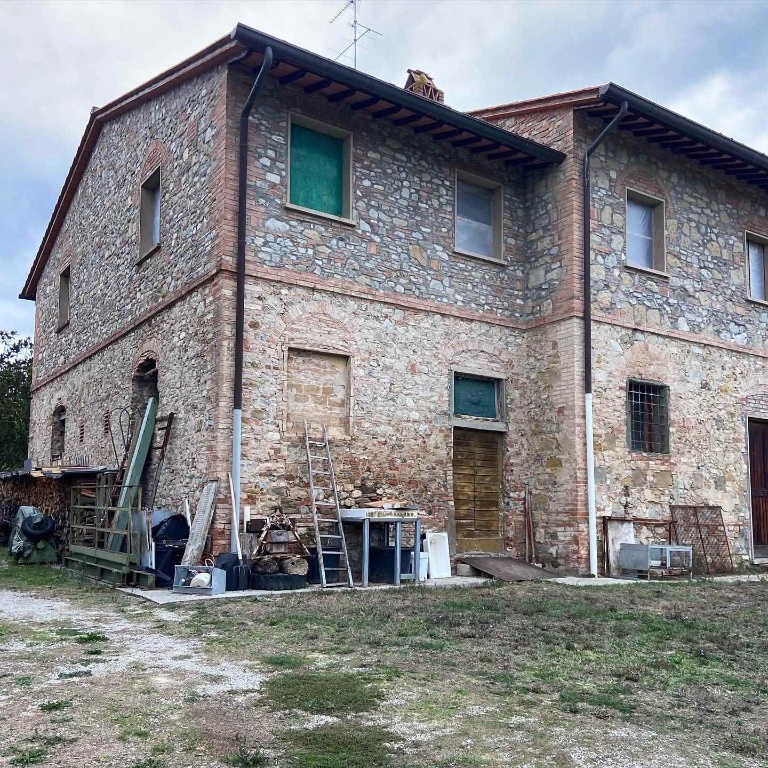 Casa colonica a Castelfiorentino, 24 locali, 500 m² in vendita