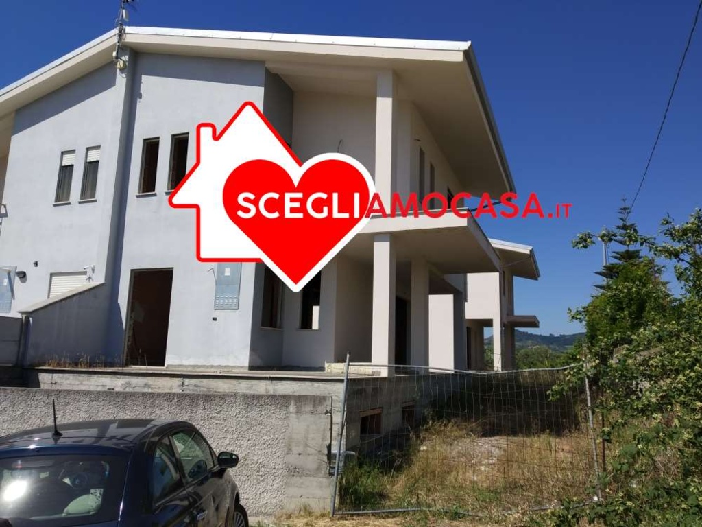 Villa a schiera a Settingiano, 5 locali, 4 bagni, 220 m² in vendita
