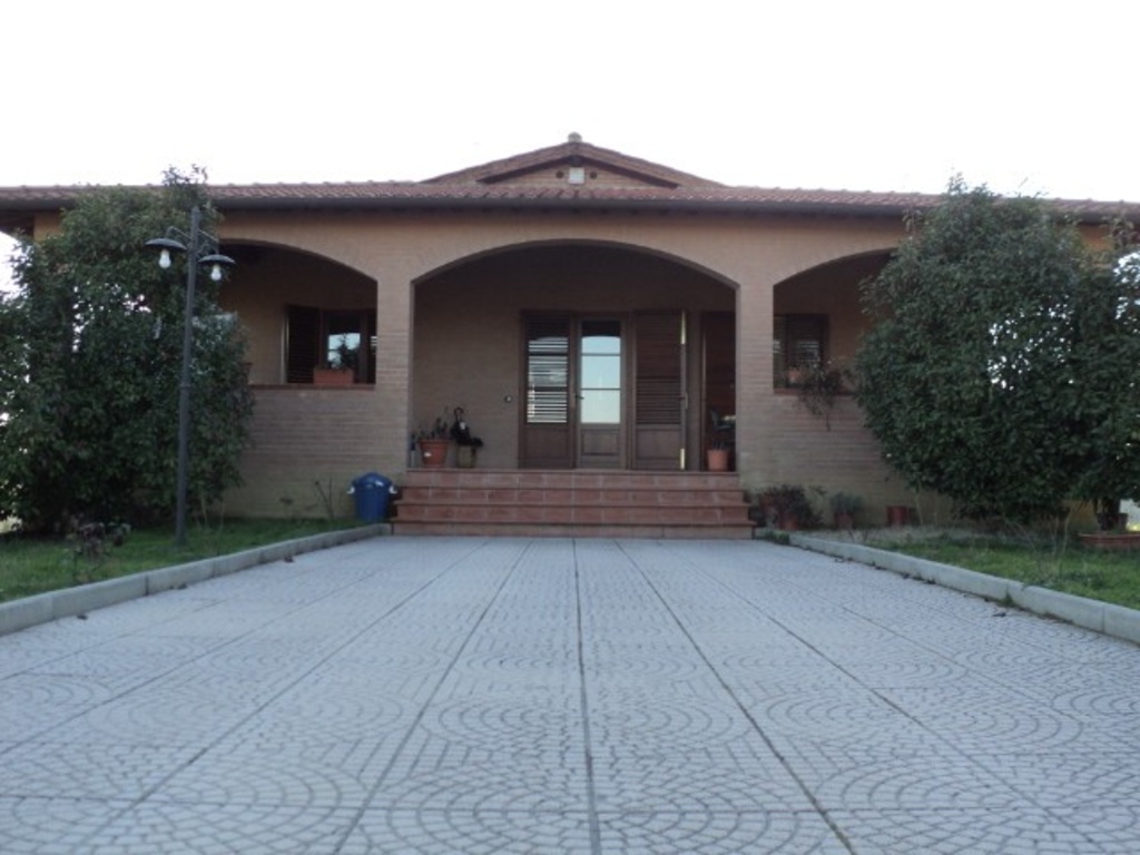 Villa in SIENA PRIMA PERIFERIA, Siena, 7 locali, 3 bagni, posto auto