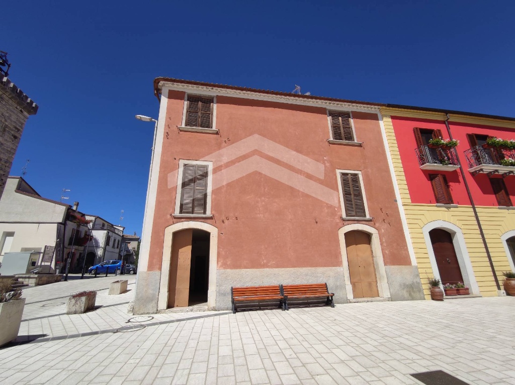 Casa indipendente in Via De Nigris, San Giuliano del Sannio, 10 locali