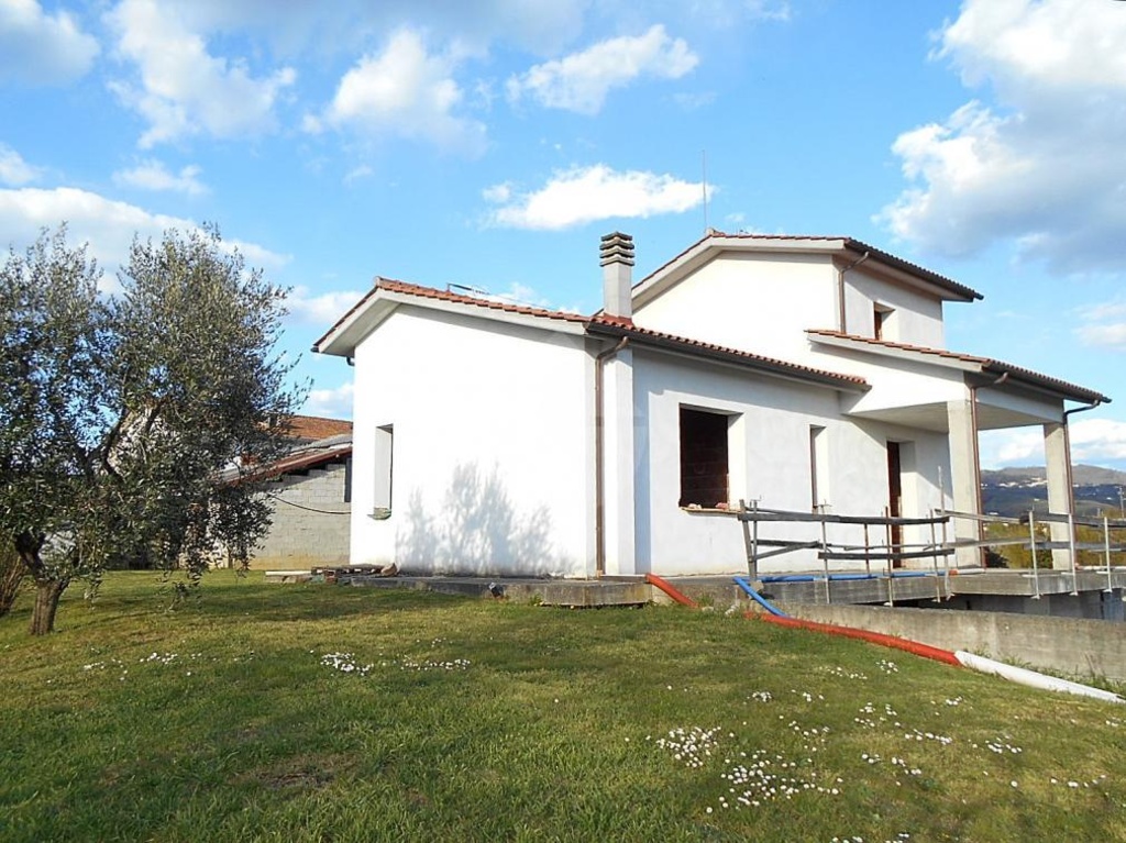 Villa in Via prataccio, Larciano, 5 locali, 2 bagni, giardino privato