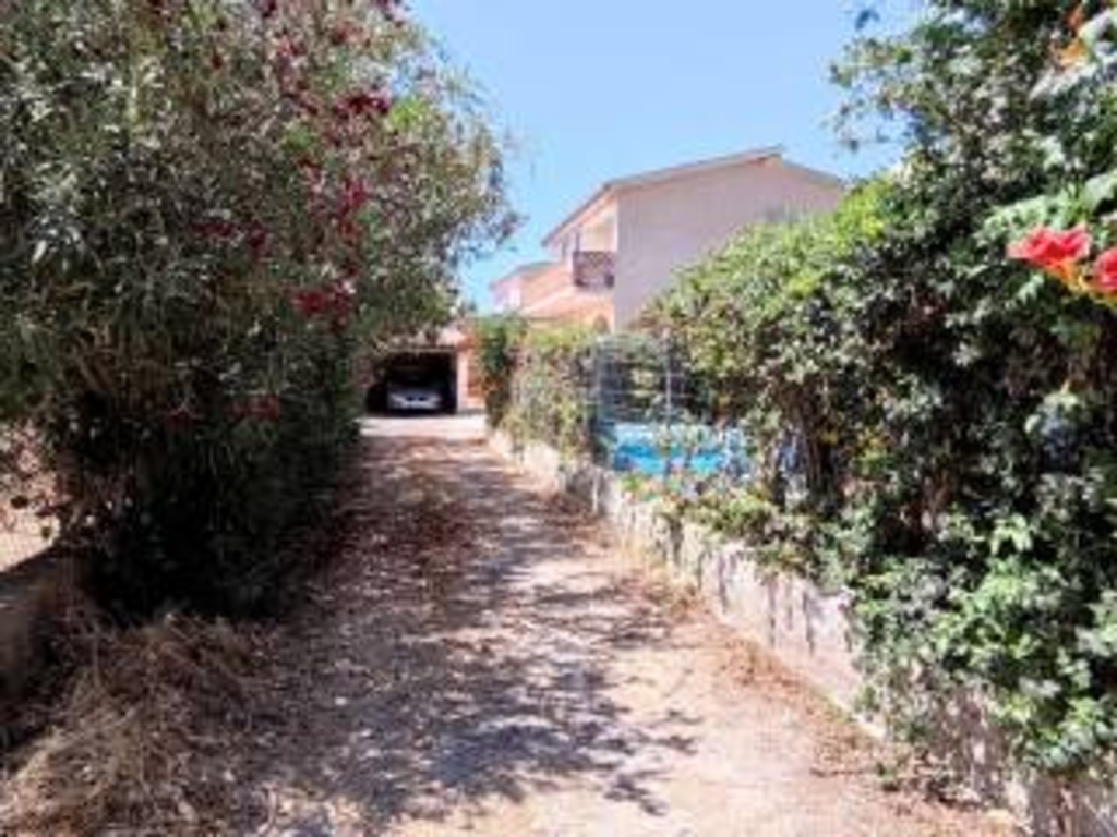Villa in Via Arcivescovo Airoldi 6, Agrigento, 5 locali, 3 bagni