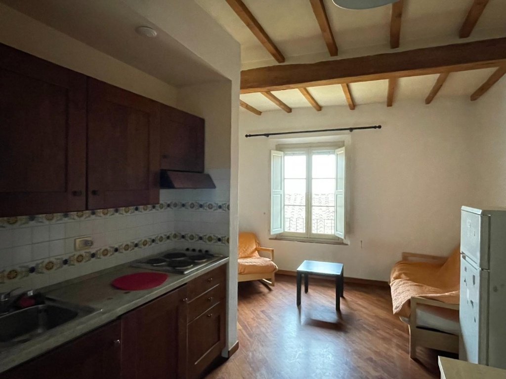 Bilocale a San Miniato, 1 bagno, 45 m², 2° piano, classe energetica G