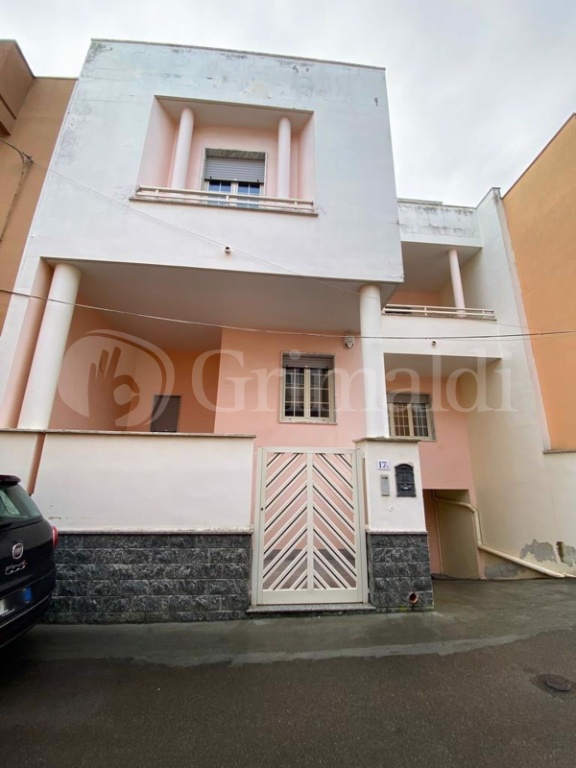 Casa indipendente in Via Napoli 17, Tuglie, 5 locali, 3 bagni, 350 m²