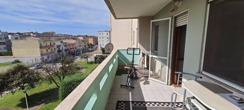 Appartamento in Via Sarrabus 10, Cagliari, 6 locali, 2 bagni, 125 m²
