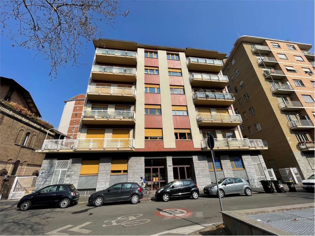 Appartamento in Corso Francia 106, Torino, 6 locali, 2 bagni, 221 m²