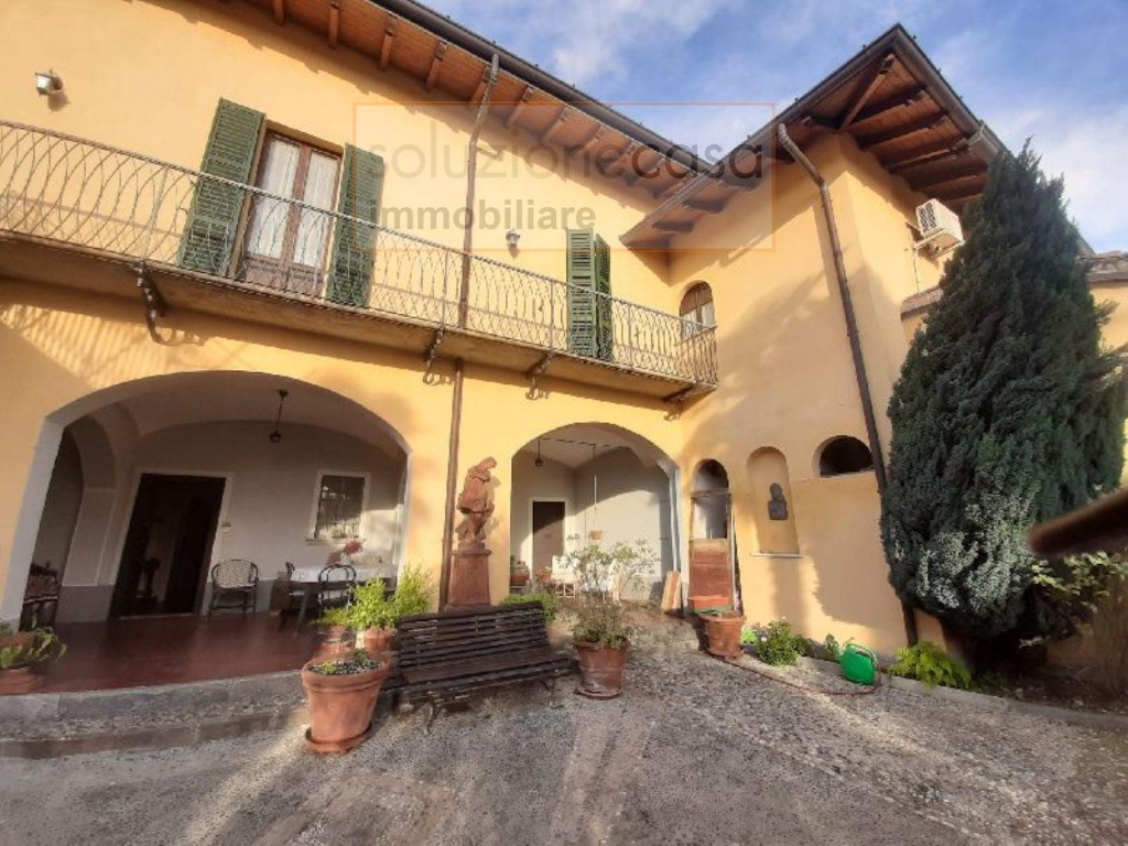 Villa in Montebello 43, Solbiate Arno, 12 locali, 4 bagni, posto auto