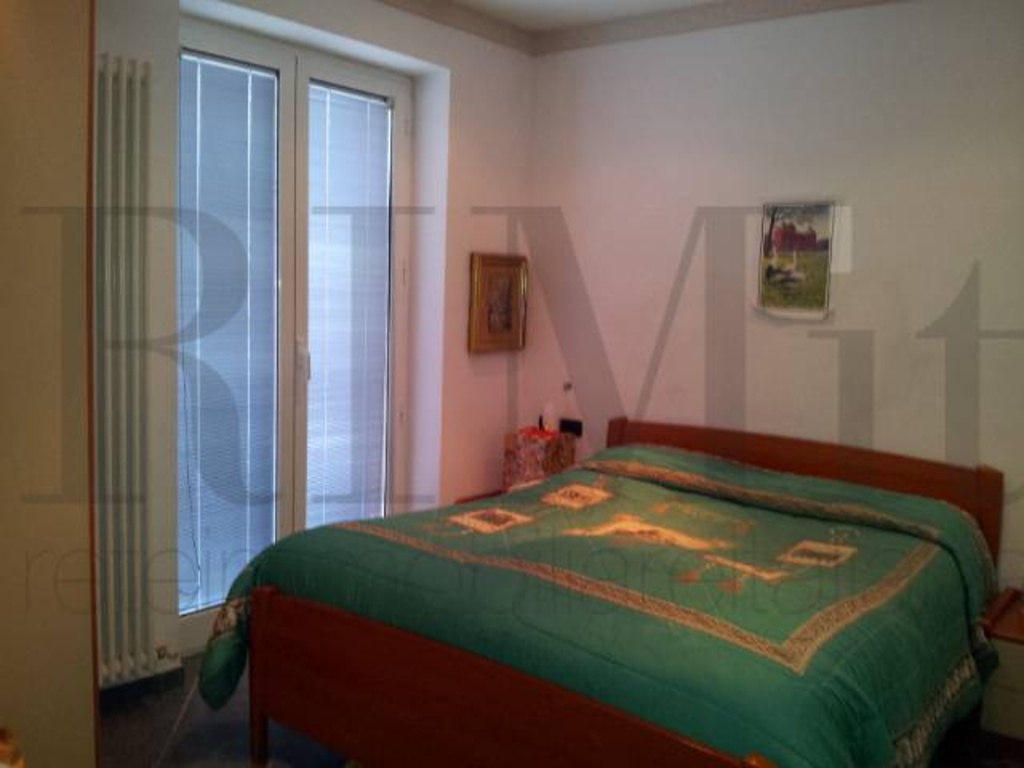 Appartamento a Loano, 5 locali, 2 bagni, arredato, 100 m², 1° piano