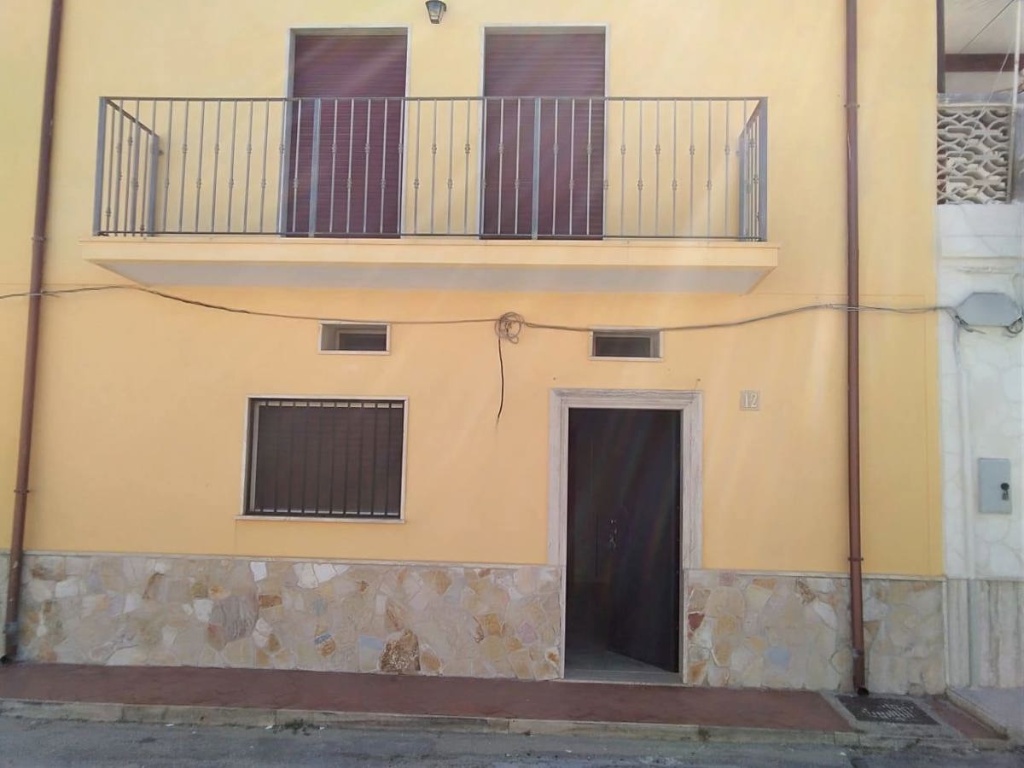 Casa indipendente in Via dei ciclamini 12, Torricella, 4 locali, 78 m²