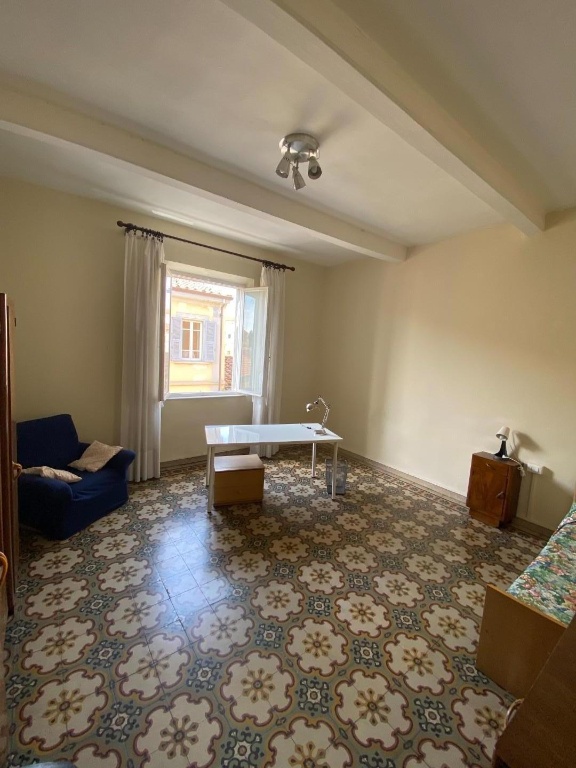 Quadrilocale a Pisa, 1 bagno, 125 m², 2° piano, buono stato in vendita