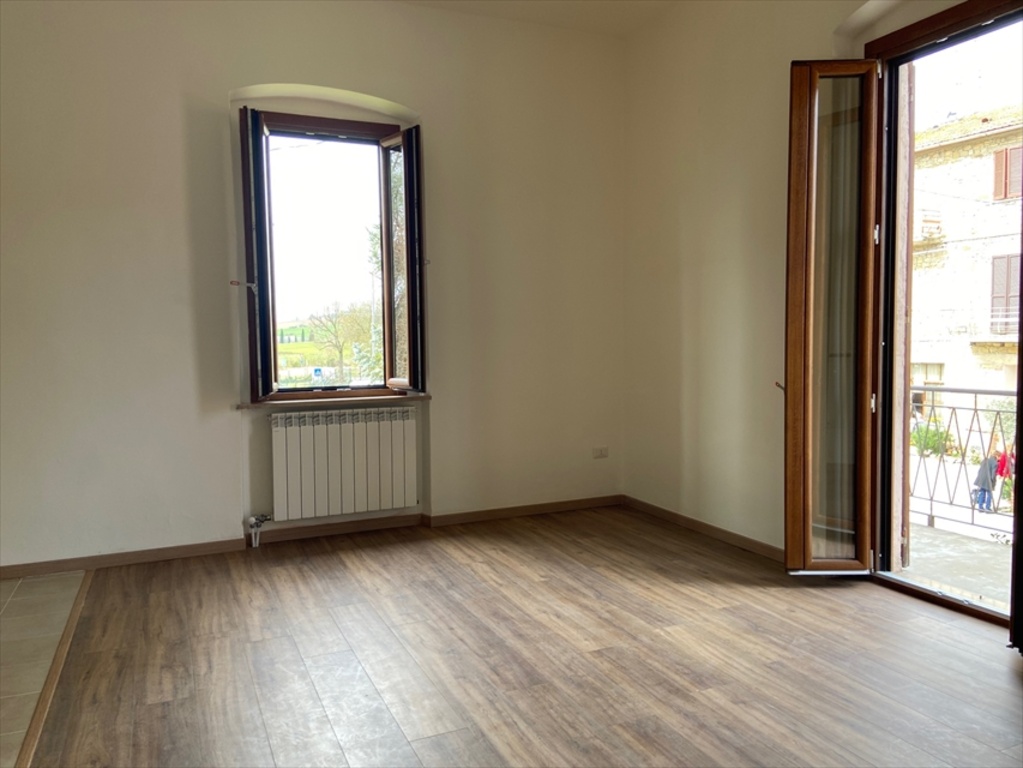 Appartamento in Via Eugubina 259, Perugia, 5 locali, 1 bagno, 95 m²