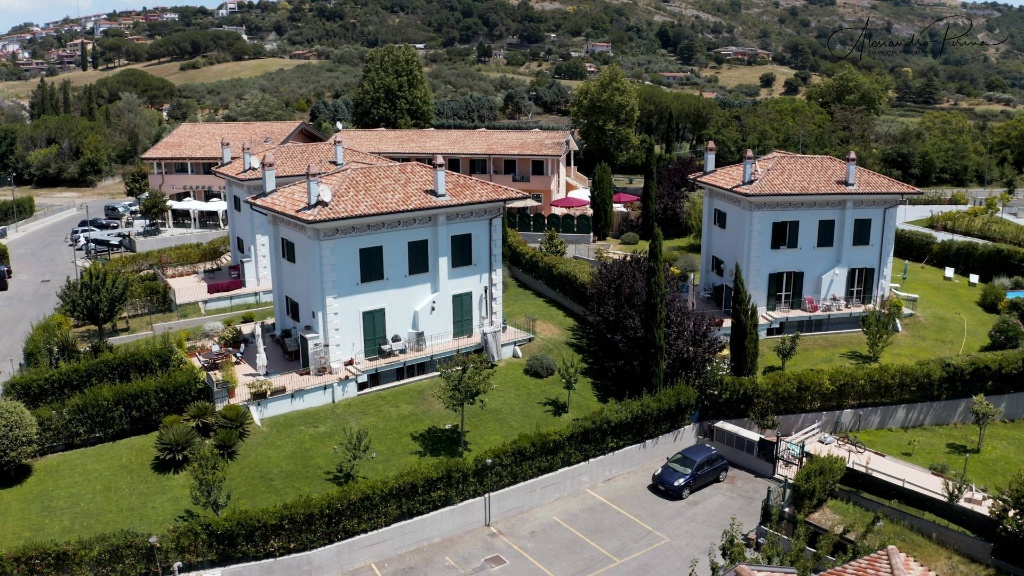 Villa in Via Sandro Penna, Campagnano di Roma, 6 locali, 3 bagni