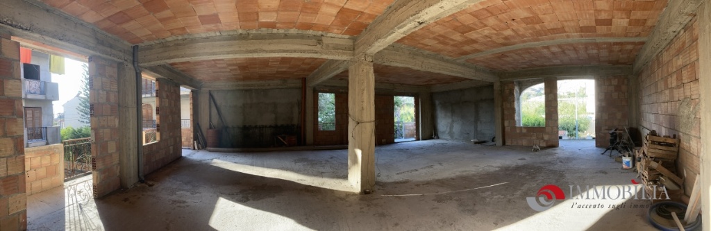 Rustico a Melito di Porto Salvo, 100 m², multilivello in vendita