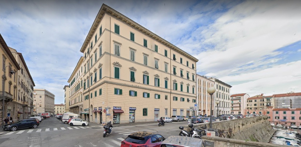 Appartamento a Livorno, 5 locali, 4 bagni, 262 m², 1° piano in vendita