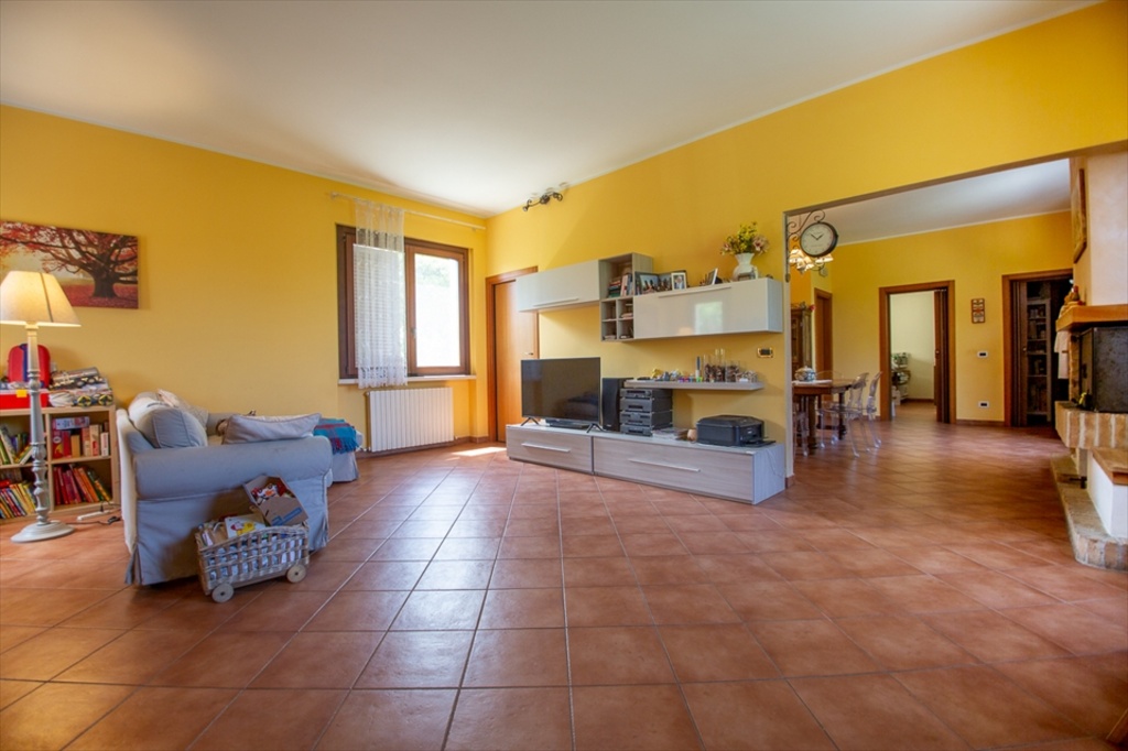 Villa in Via Torre 25, Torrevecchia Teatina, 7 locali, 4 bagni, 278 m²