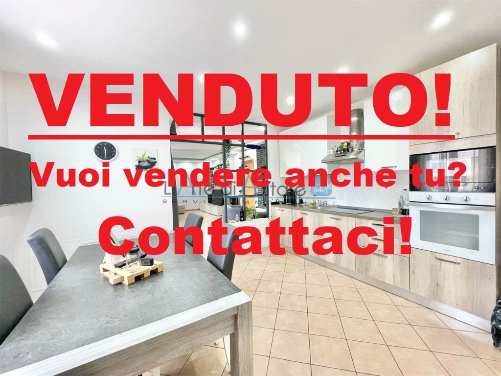 Trilocale a Cavaion Veronese, 2 bagni, arredato, 134 m², 1° piano