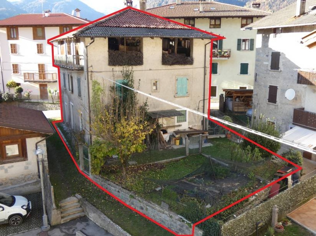Casa indipendente a Pieve di Bono-Prezzo, 10 locali, 2 bagni, arredato