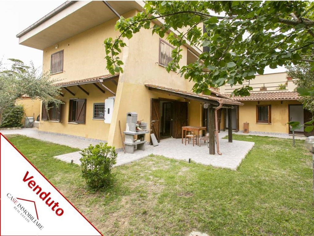 Villa in Via della selvotta, Formello, 3 locali, 2 bagni, 146 m²