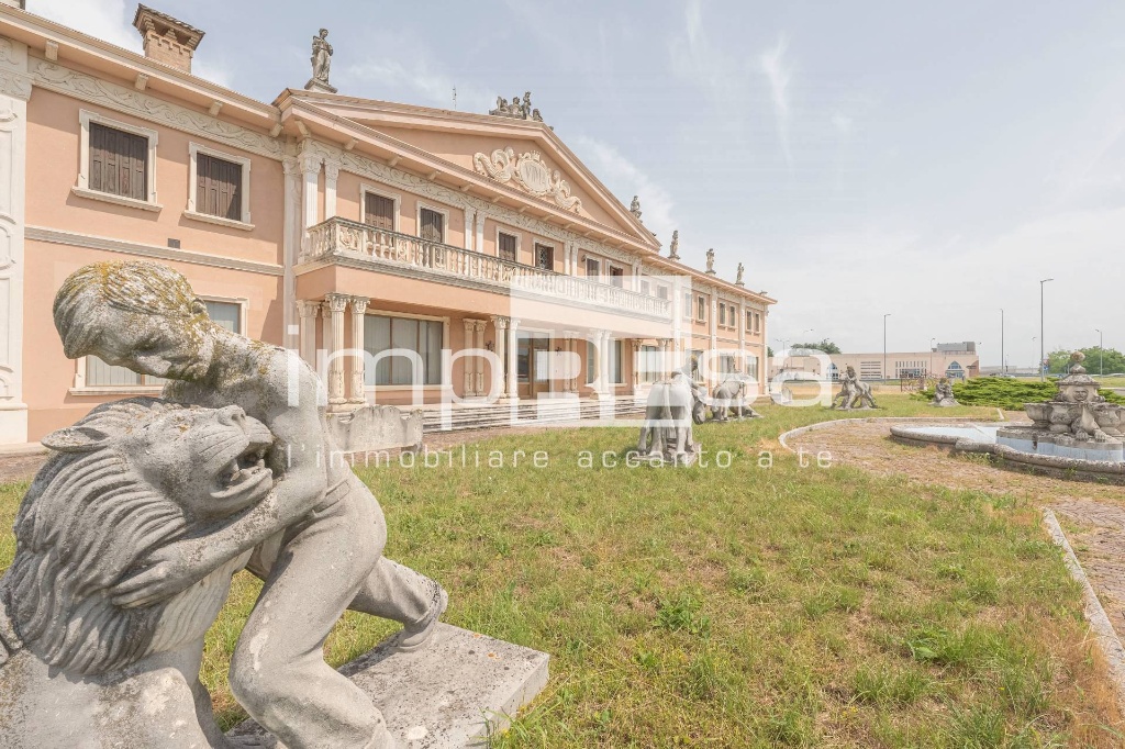 Villa in Via Beano, Codroipo, 20 locali, 7 bagni, giardino privato