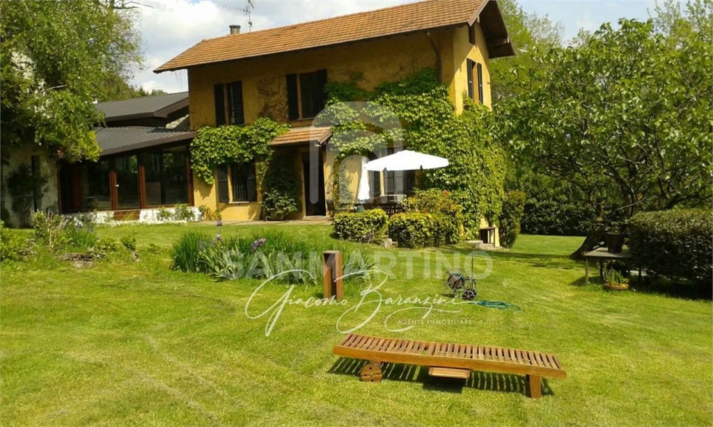 Villa in Via Silvana, Varese, 5 locali, 3 bagni, giardino privato