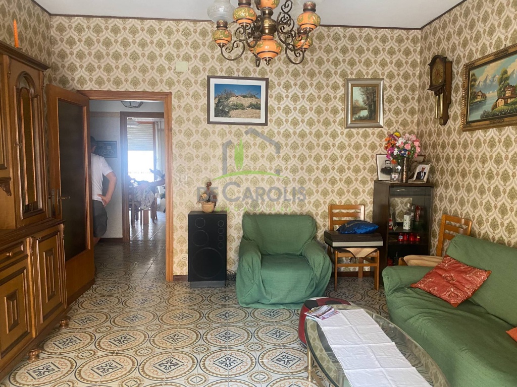 Appartamento in Via Salaria, Castel di Lama, 6 locali, 1 bagno, 127 m²