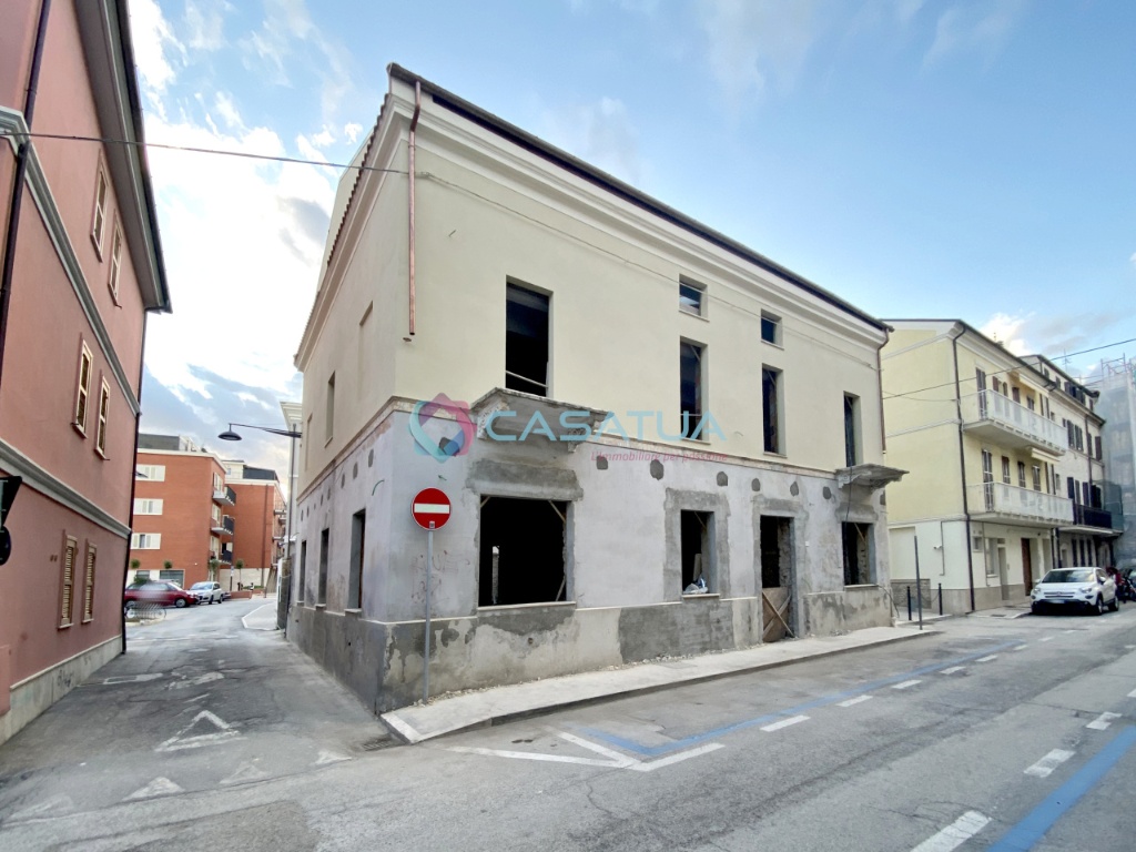 Monolocale in Via Aspromonte 67, San Benedetto del Tronto, 1 bagno