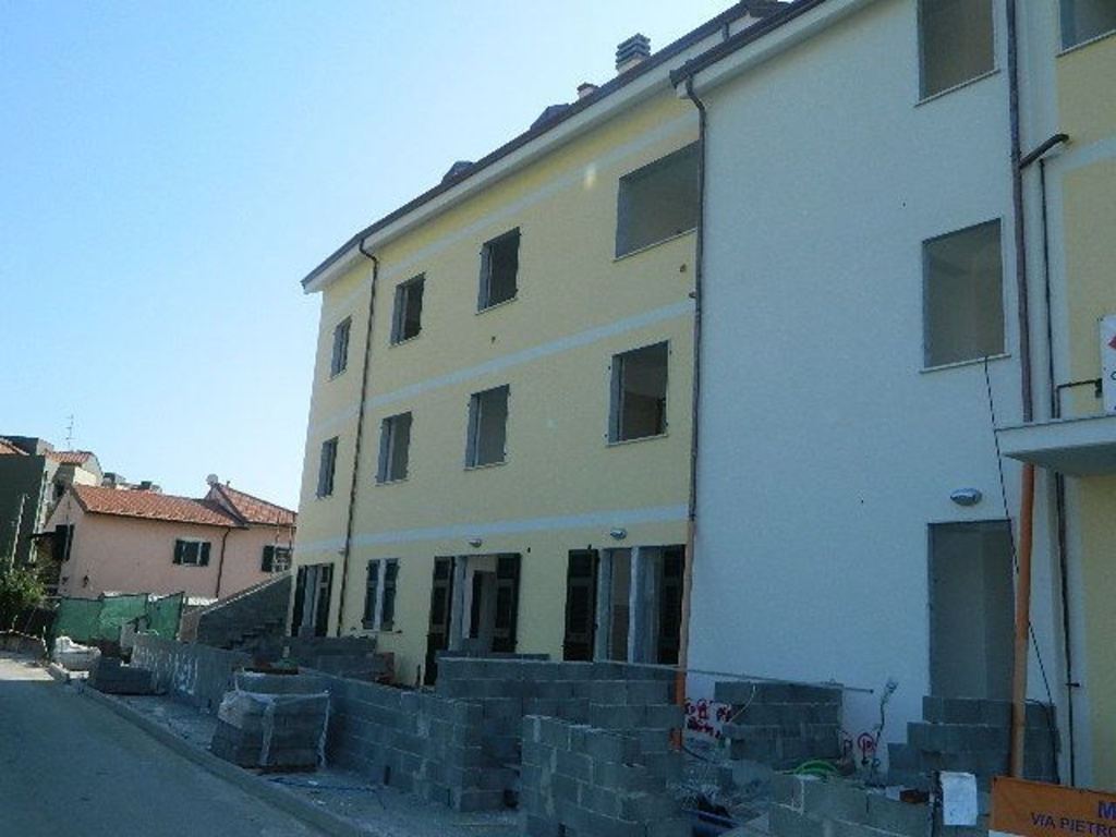 Bilocale a Santo Stefano di Magra, 36 m² in vendita